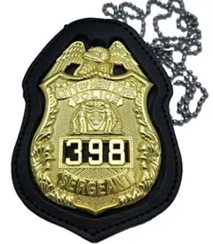 ケ*ス様 BERKELEY POLICE 112 セカンドバッジ - メルカリ