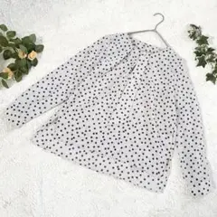 美品 ✨LAUTREAMONT 幾何学柄 ボウタイ風 ブラウス シャツサイズ38のサムネイル