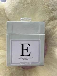【Archipelagoアーキペラゴ】モノグラム　ソイキャンドル『E』　未使用品