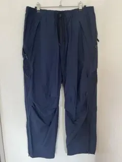 【DESCENTE ddd 】カーゴパンツ ネイビー　L sizeのサムネイル