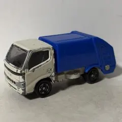 TOMICA TOYOYA DYNA ごみ収集車のサムネイル