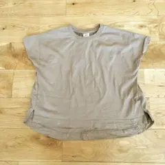 美品☆devirock デビロック グレーカーキ Tシャツ 120
