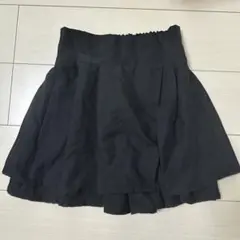 ズボンと一体型のスカート　黒