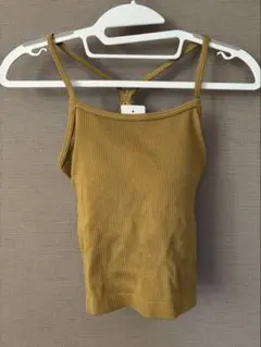 シームレスクロップドブラキャミソール