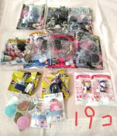 中古ジャンク】ねんどろいど 顔・ボディ・台座 パーツセット1 - メルカリ