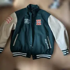 スタジャン ダークグリーン/ベージュ刺繍入り