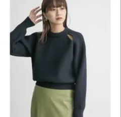 ケービーエフ アーバンリサーチ ショルダーオープン ニット トップス 長袖