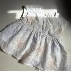 petit main 花柄刺繍 半袖トップス 80