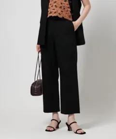 UNITED ARROWS NALYA クロップド パンツ　ブラック