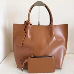 GIANNI CHIARIN ジャンニキャリー二　トートバッグ　キャメル　レザーのサムネイル