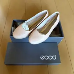 ECCO ピンク フラットシューズ 箱付きのサムネイル