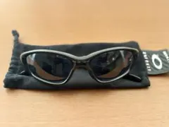 Item thumbnail for item c2dbb9e9-6784-4890-b113-1c04b160b006