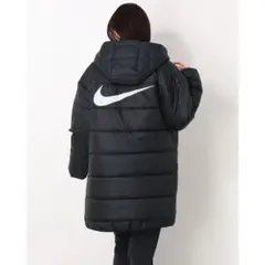 NIKE ブラック ダウンジャケット フード付き　ベンチコート　レディース　黒