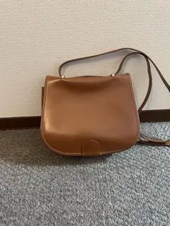 アダムエロペ ブラウンレザー ショルダーバッグ 美品