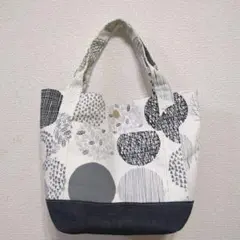 Item thumbnail for item de5ba81e-5d4e-497a-8702-5798c4bc3d47