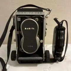 マミヤ MAMIYA 2眼レフカメラ　PROFESSIONAL ハンドル付き！のサムネイル