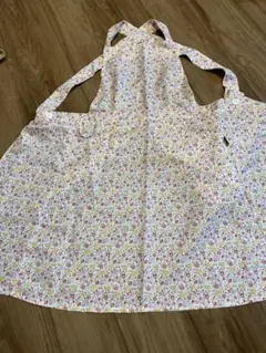 アフタヌーンティー　花柄　エプロン
