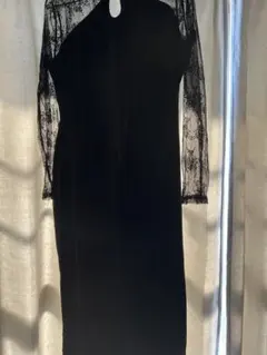 黒 レース 長袖 タイトドレス