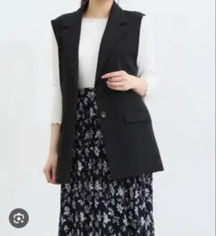 GLACIERノースリーブジャケット　ジレ　ハニーズ673-45-8200