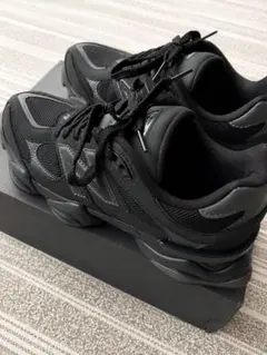 New Balance 9060 Triple Black 大谷翔平愛用シリーズのサムネイル