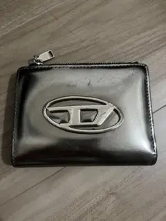 人気/Y2K】DIESEL オーバルD 三つ折り財布 シルバー 希少カラー - メルカリ