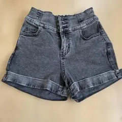 GU ショートパンツ 140cm