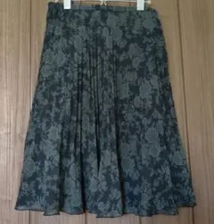 コムサイズム　プリーツスカート　Mサイズ