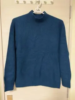 ユニクロ 3Dスフレヤーンモックネックセーター ネイビー