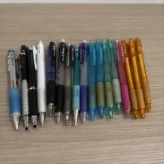 シャーペン 8本まとめ売り - メルカリ