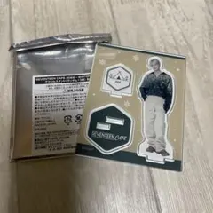【新品未使用】　SEVENTEEN セブチカフェ2022 アクスタ　ジュン