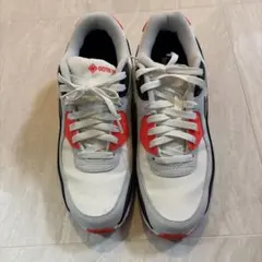 Nike Air Max 90 GORE-TEX ホワイト/ブラック/レッド