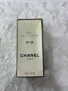 【新品】529/シャネル 香水 CHANEL N°19 118ml