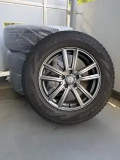 17インチ スタッドレス 4本セット 225/65R17 T.R.G.のサムネイル