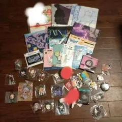 アニメ キャラクターグッズまとめ売り　一番くじ　ガチャ　景品　33点