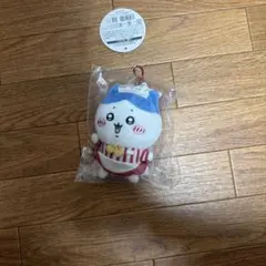 ちいかわレストラン ホール担当なマスコット ハチワレ