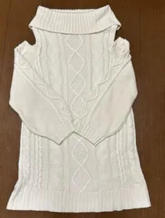 イング　肩開きオフタートルケーブルニットワンピースMサイズ