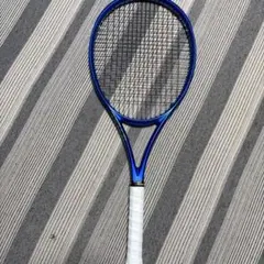 Wilson Ultra 100 V5 硬式テニスラケットのサムネイル