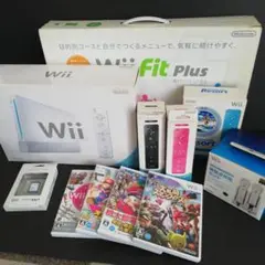 Wii本体（白）＋コントローラー３個＋Wii Fit Plus＋ソフト５本セット