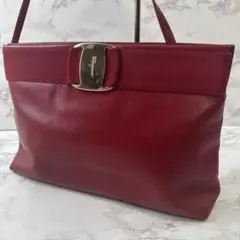 salvatore ferragamo フェラガモ ヴァラ 本革ショルダーバッグ
