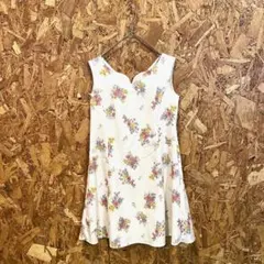 tocco closet トッコ 膝丈ワンピース フレア 花柄 総柄 アイボリー