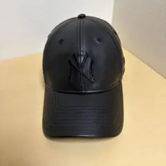 ニューエラ　キャップ　レザー　ヤンキース　ブラック　黒