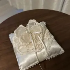 アイボリー リングピロー レース装飾