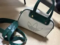 adidas ショルダーバッグ ホワイト/グリーン