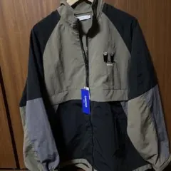 グラニフ いかく 本日までの販売！ナイロンジャケト