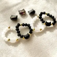 【キッズOK】白猫と黒猫のビーズリング フリーリング フリーサイズ