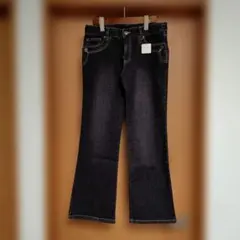 デニムパンツ　ブラック　フェリシモ　ウエスト70cm　タグ付き未使用のサムネイル