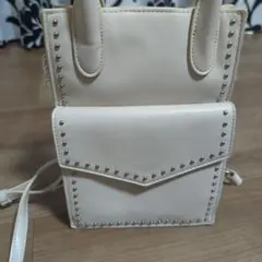 アイボリー スタッズ ショルダーバッグ