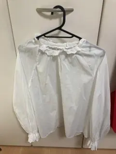 レーストリムブラウスのサムネイル