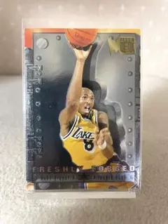 FLEER METAL FRESHLY FORGED Kobe Bryant