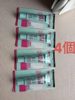 Maybelline Baby Skin Pore Eraser 4本のサムネイル